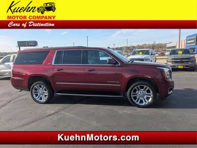 2017 GMC Yukon XL, $23926. Photo 1