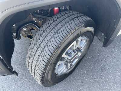 2024 GMC 3500 Crew Cab, $49936. Photo 11