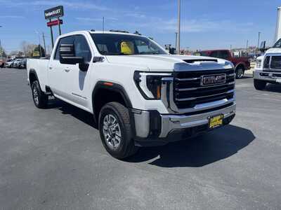 2024 GMC 3500 Crew Cab, $49936. Photo 2