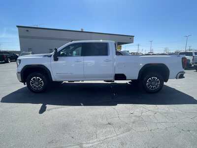 2024 GMC 3500 Crew Cab, $49936. Photo 5
