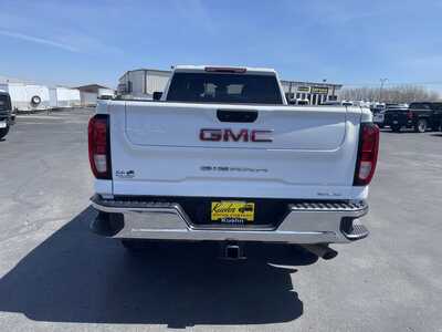 2024 GMC 3500 Crew Cab, $49936. Photo 7