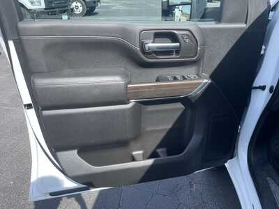 2023 Chevrolet 2500 Crew Cab, $46995. Photo 12