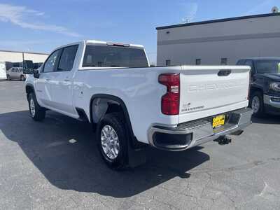 2023 Chevrolet 2500 Crew Cab, $46995. Photo 6