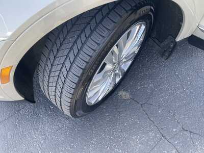 2017 Cadillac XT5, $20900. Photo 10