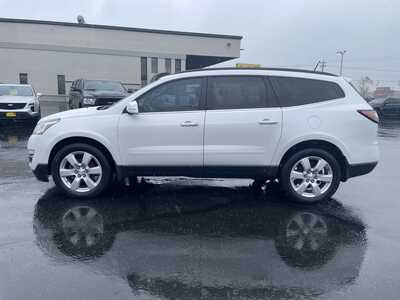 2016 Chevrolet Traverse, $9995. Photo 5