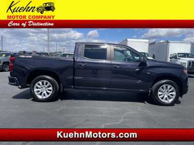 2022 Chevrolet 1500 Crew Cab, $24992. Photo 1