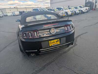 2013 Ford Mustang, $20997. Photo 7
