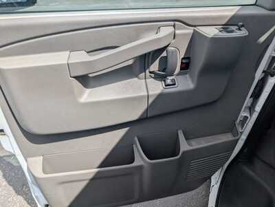 2018 Chevrolet Van,Passenger, $24387. Photo 8