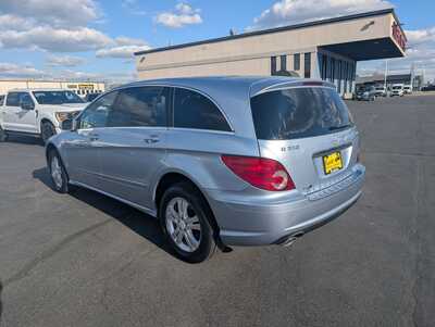 2008 Mercedes-Benz R-Class, $12900. Photo 6