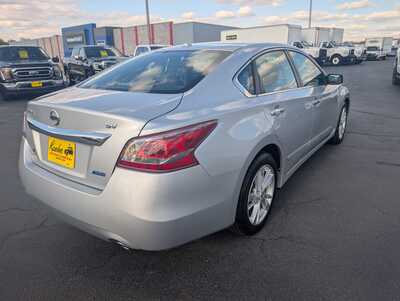 2013 Nissan Altima, $10495. Photo 8