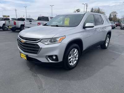 2021 Chevrolet Traverse, $19995. Photo 4