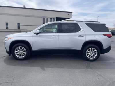 2021 Chevrolet Traverse, $19995. Photo 5