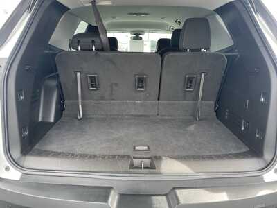 2021 Chevrolet Traverse, $19995. Photo 9