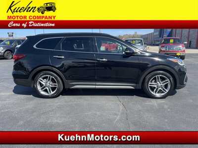 2017 Hyundai Santa Fe, $15337. Photo 1