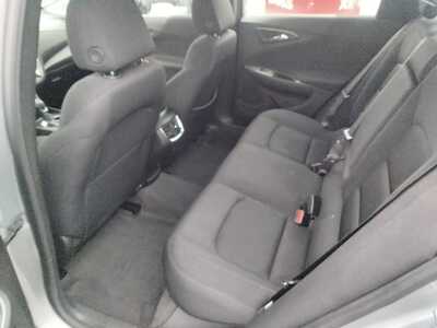 2024 Chevrolet Malibu, $19500. Photo 11