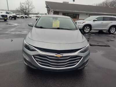 2024 Chevrolet Malibu, $19500. Photo 4