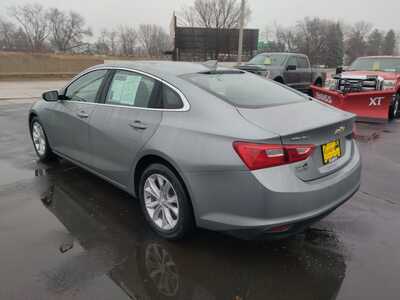 2024 Chevrolet Malibu, $19500. Photo 7