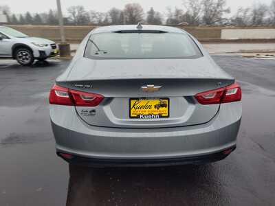 2024 Chevrolet Malibu, $19500. Photo 8