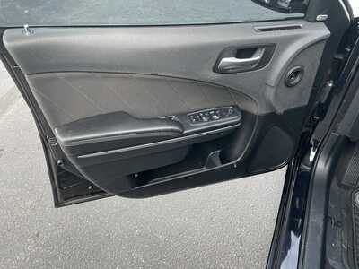 2018 Dodge Charger, $14900. Photo 11