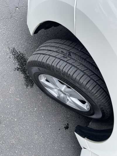 2013 Nissan Quest, $8495. Photo 9