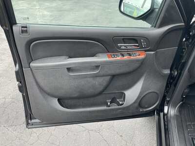 2012 Chevrolet Tahoe, $16987. Photo 11