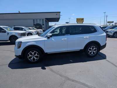 2021 Kia Telluride, $32928. Photo 5