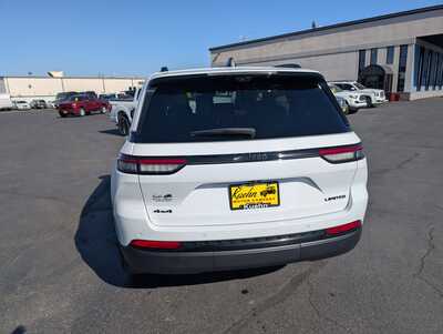 2024 Jeep Grand Cherokee, $33985. Photo 7