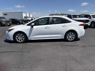 2024 Toyota Corolla, $19970. Photo 2