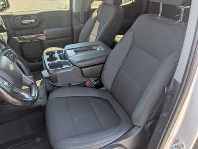 2020 Chevrolet 1500 Crew Cab, $24987. Photo 12