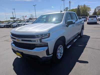 2020 Chevrolet 1500 Crew Cab, $24987. Photo 4