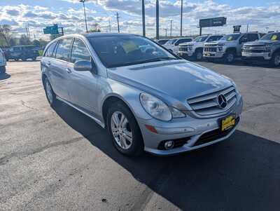 2008 Mercedes-Benz R-Class, $12900. Photo 2