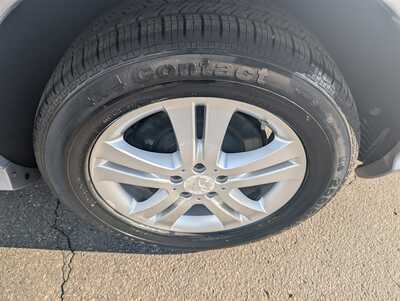 2008 Mercedes-Benz R-Class, $12900. Photo 9