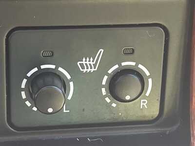 2013 Toyota Highlander, $17986. Photo 5