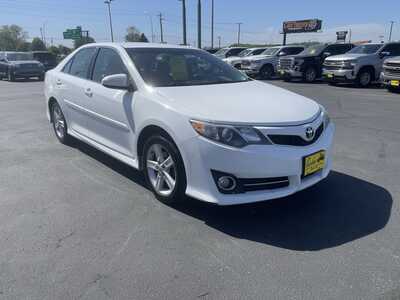 2014 Toyota Camry, $8995. Photo 2