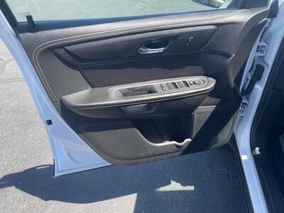 2016 Chevrolet Traverse, $10967. Photo 12