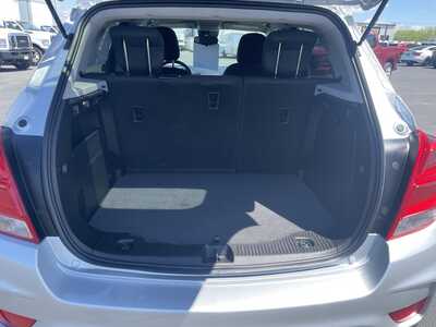 2017 Chevrolet Trax, $9995. Photo 9