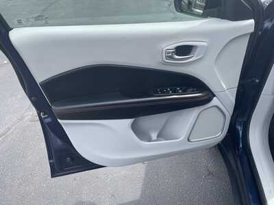 2020 Jeep Compass, $17996. Photo 11