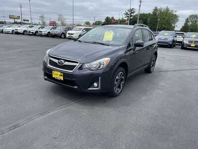 2017 Subaru Crosstrek, $16983. Photo 6