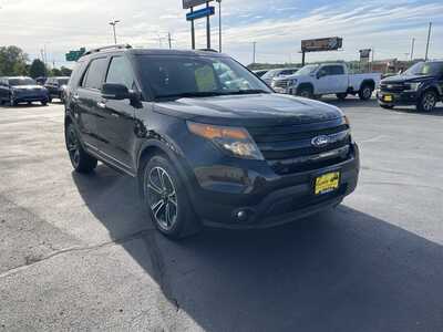 2014 Ford Explorer, $7995. Photo 3