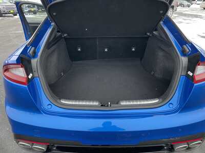 2020 Kia Stinger, $30925. Photo 9