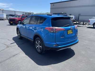 2017 Toyota RAV4, $17795. Photo 6