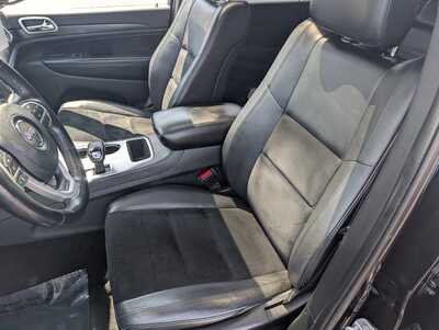 2015 Jeep Grand Cherokee, $14987. Photo 11