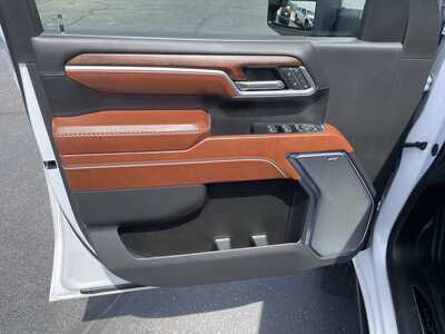 2024 GMC Sierra 2500HD, $79995. Photo 12