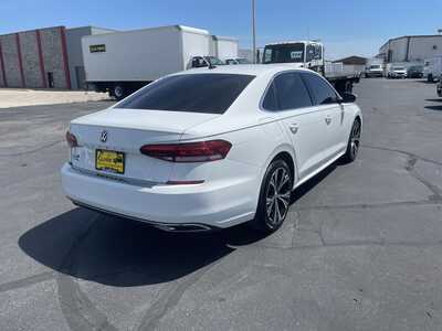 2022 Volkswagen Passat, $17993. Photo 8