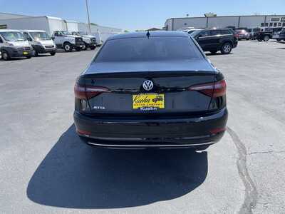 2019 Volkswagen Jetta, $12983. Photo 7