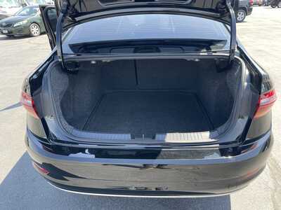 2019 Volkswagen Jetta, $12983. Photo 9