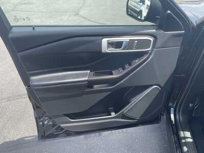 2020 Ford Explorer, $14495. Photo 11