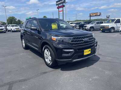 2020 Ford Explorer, $14495. Photo 2