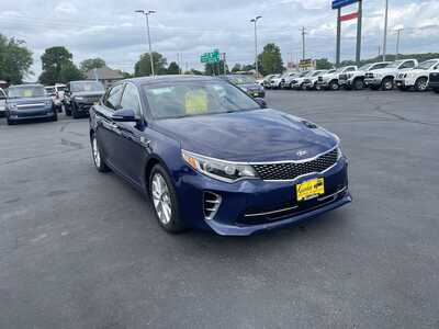 2017 Kia Optima, $16977. Photo 2