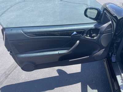 2001 Mercedes-Benz CLK-Class, $8995. Photo 11